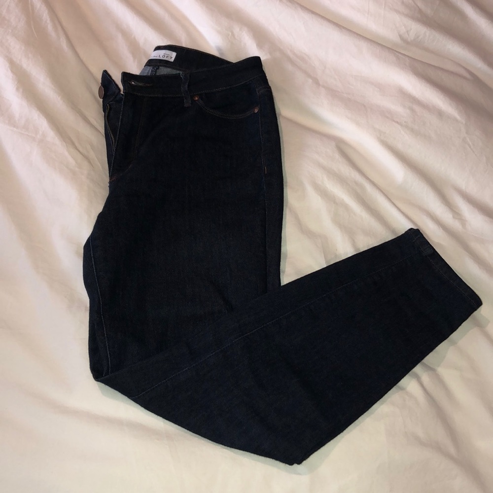 Loft dark high rise ankle jeans.  Size 4/27.